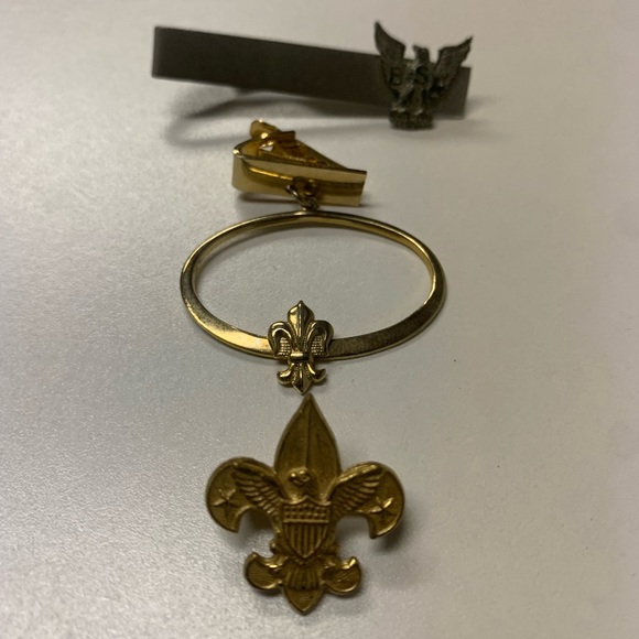 Boy Scout of America Pin set ( 3 piece ) - Picture 1 of 7